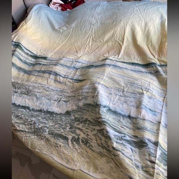 OU Sunset on the Beach Tapestry - Picture 4 of 8